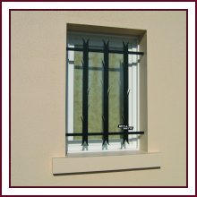 Grilles de fenêtre en fer forgé, barreaux de fenêtre